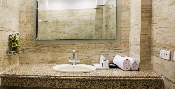 Hotel Emperor Palms New Delhi